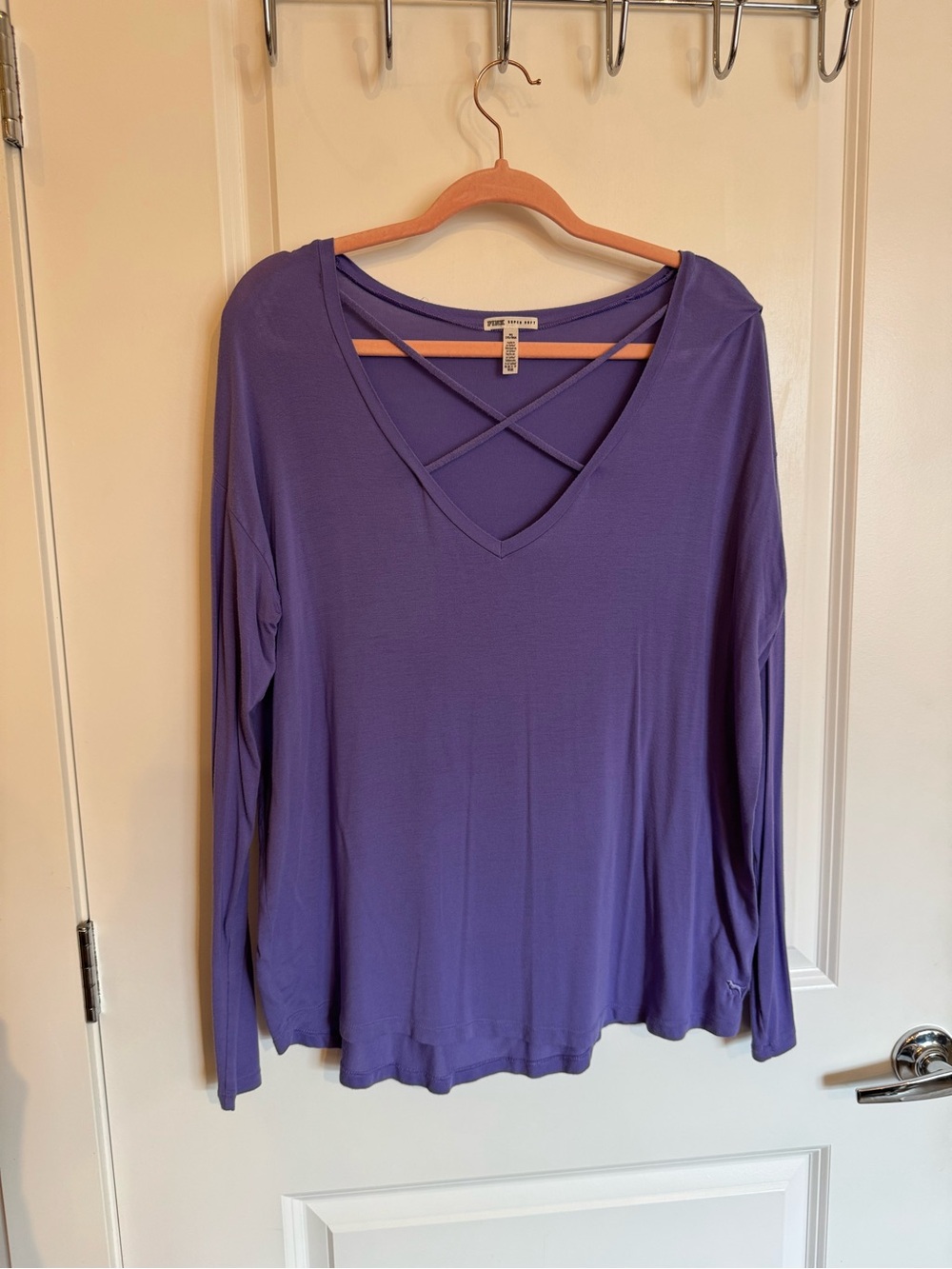 PINK Victoria's Secret Purple Crisscross V-Neck Long Sleeve Top Size M